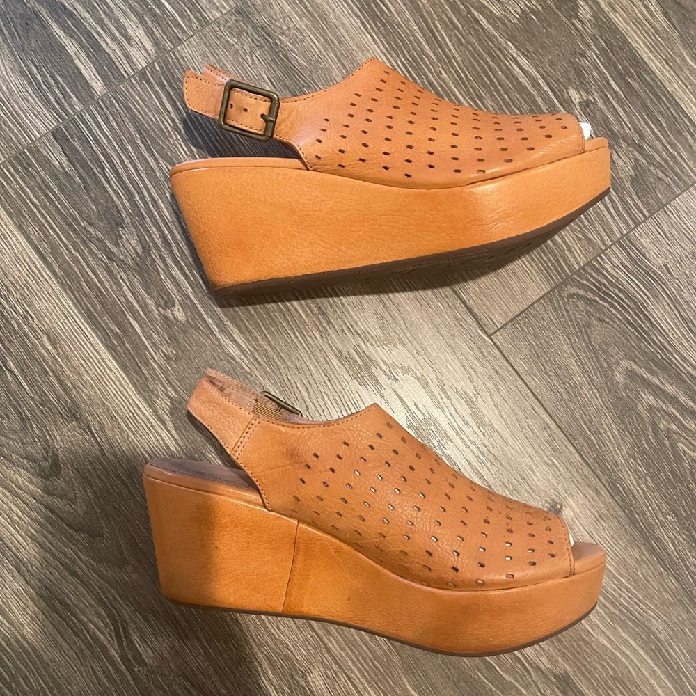 Chocolat Blu wedges